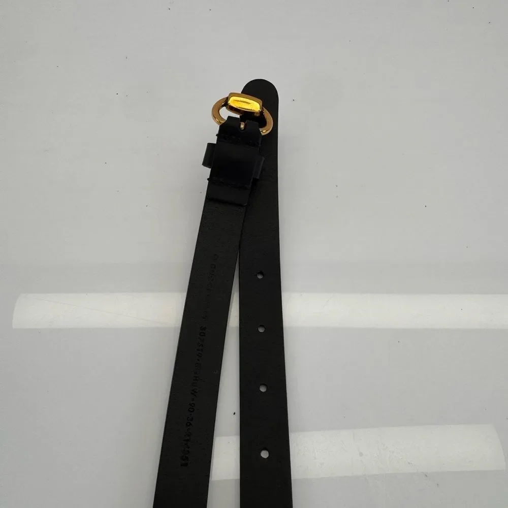 Gucci Slim Black Leather Belt 307519 90/36